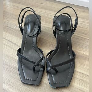 Alexander Birman Kitten Heel 39.5